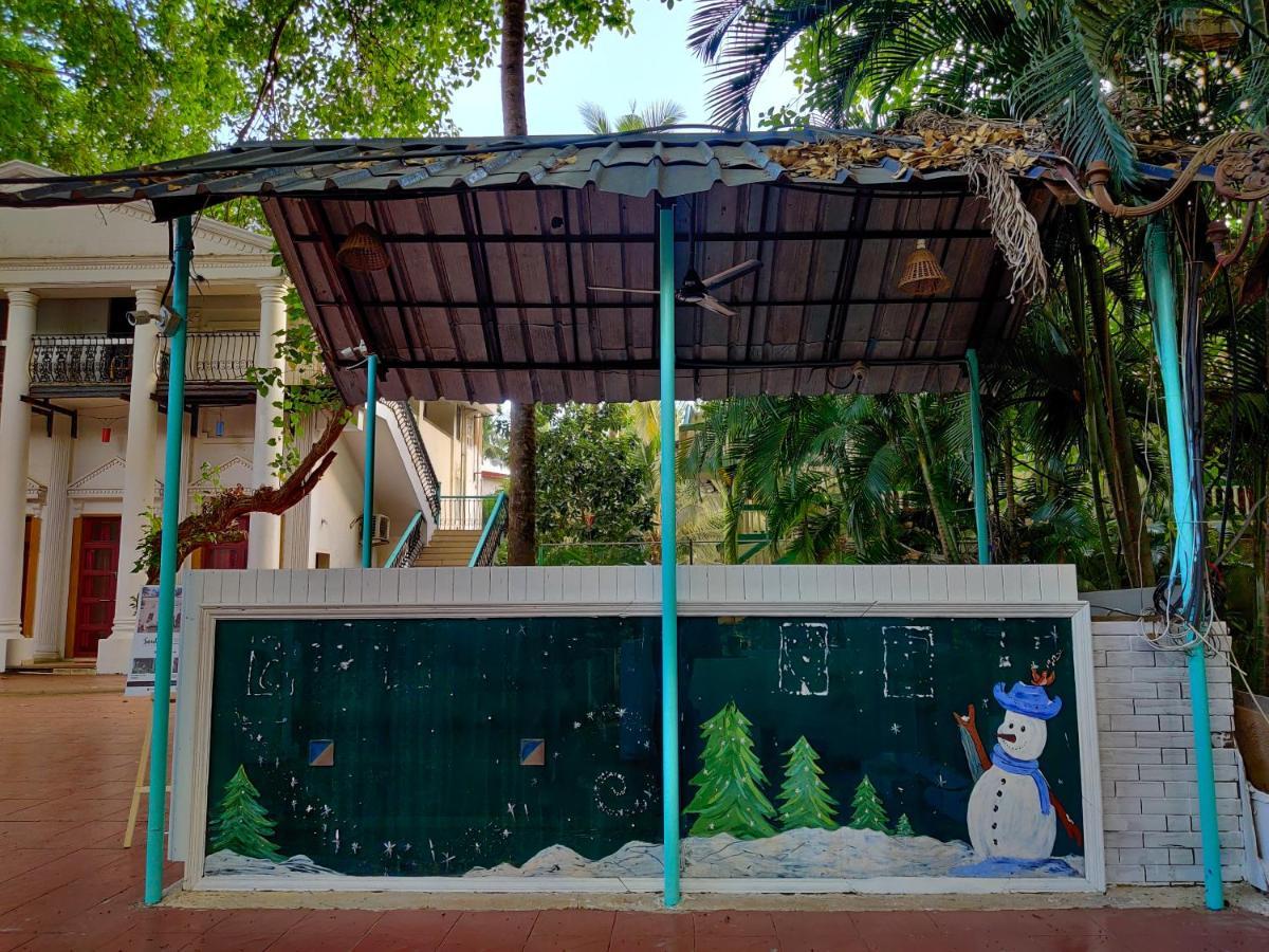 Piggy Calangute By Urban Nomads - Dorms & Pvt Rooms GOA Bagian luar foto