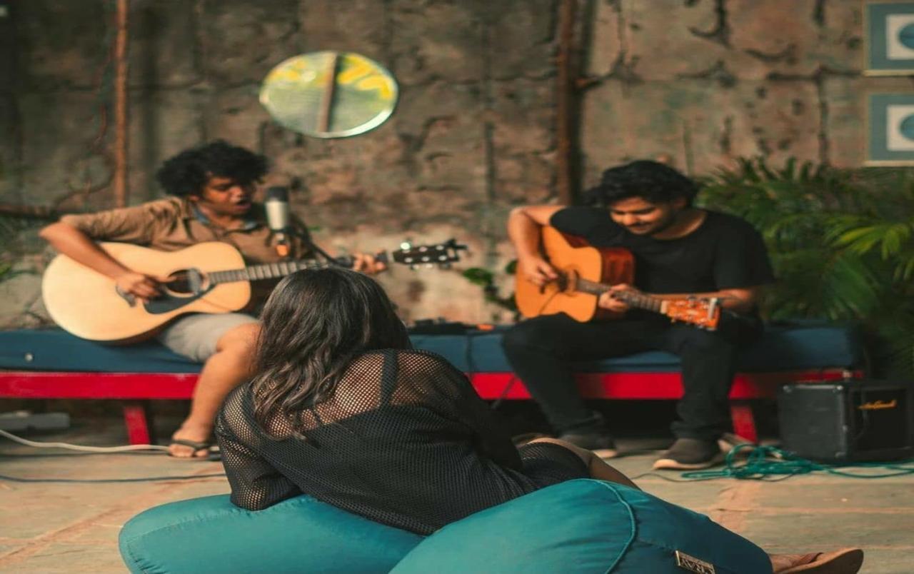 Piggy Calangute By Urban Nomads - Dorms & Pvt Rooms GOA Bagian luar foto