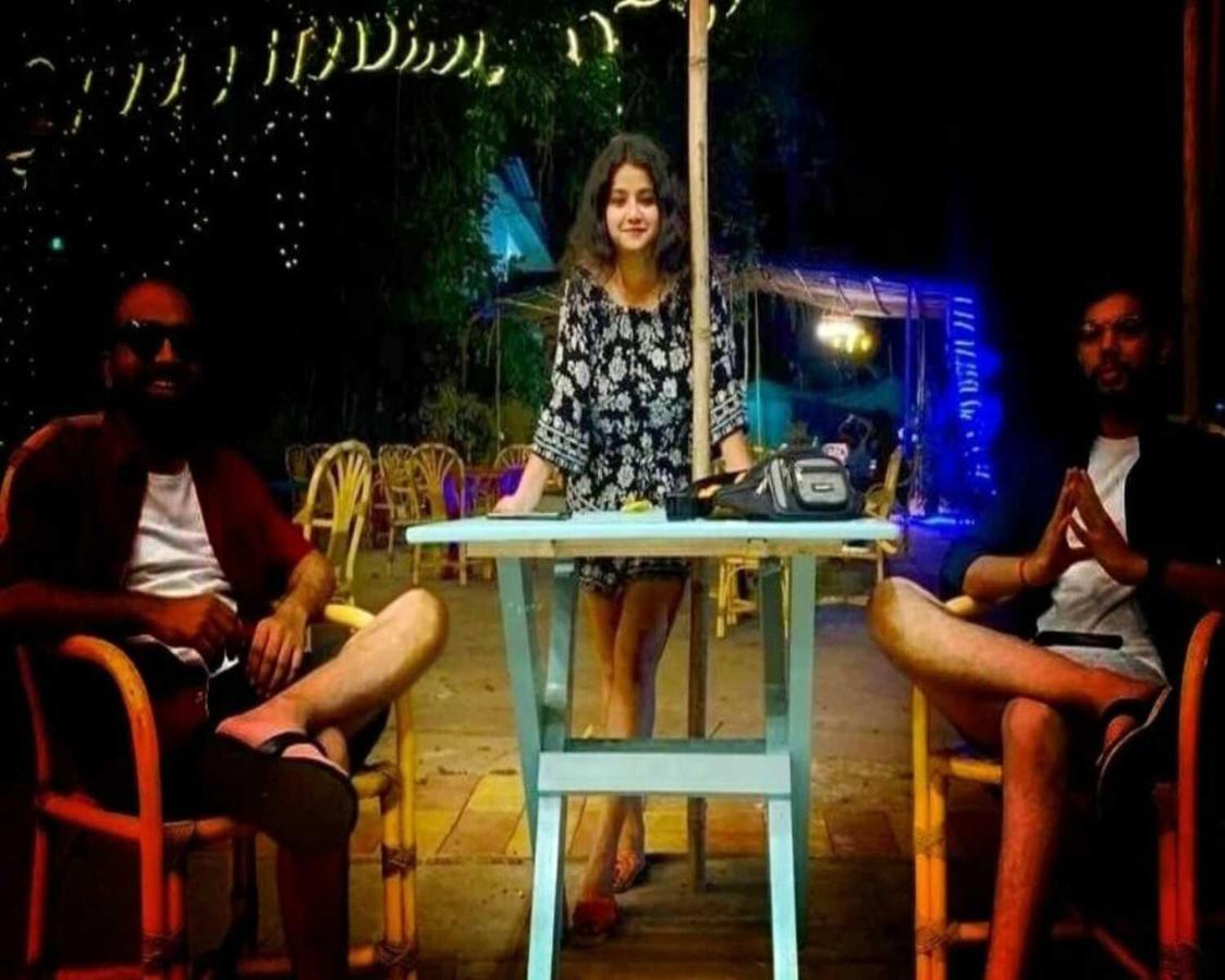 Piggy Calangute By Urban Nomads - Dorms & Pvt Rooms GOA Bagian luar foto