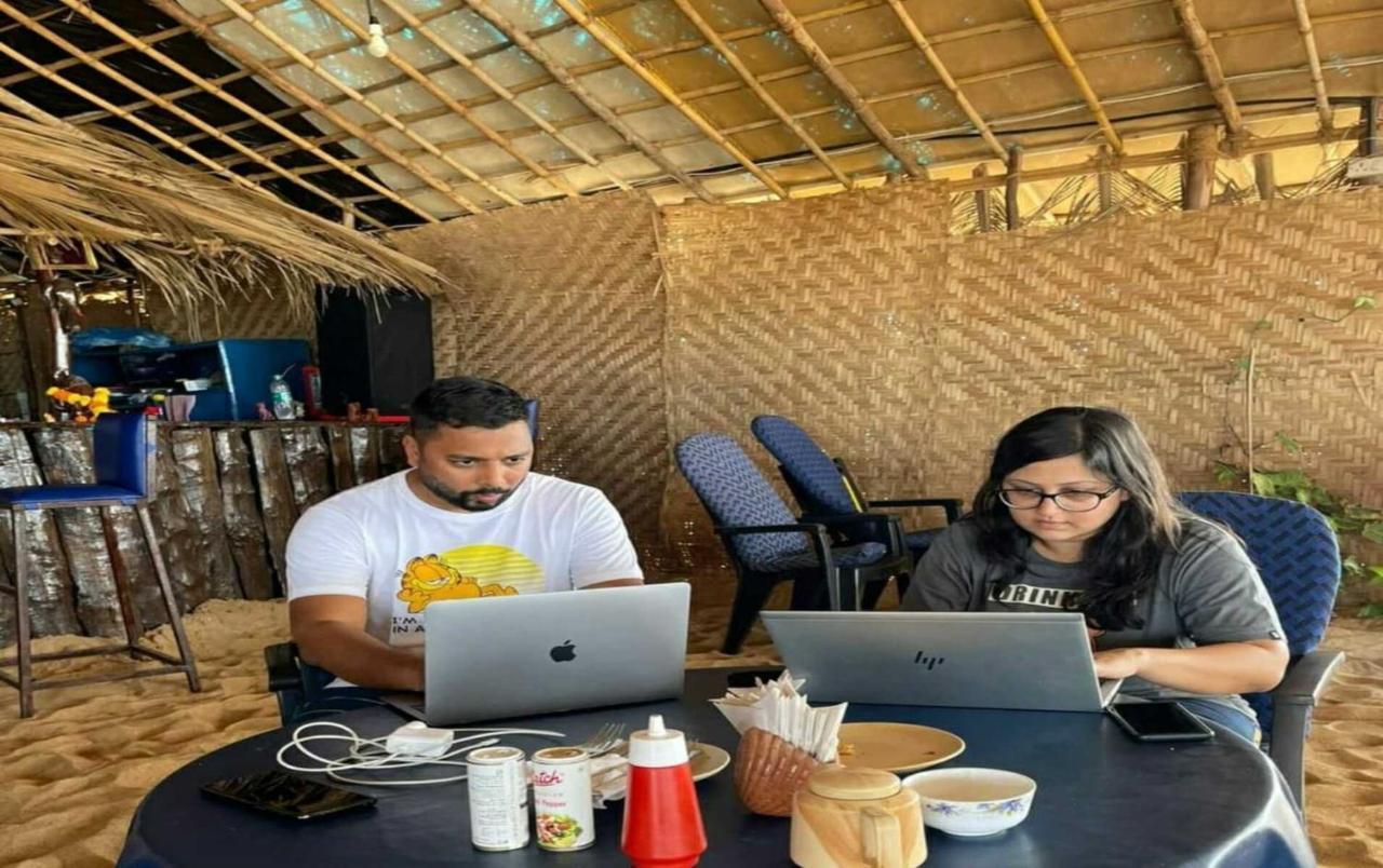 Piggy Calangute By Urban Nomads - Dorms & Pvt Rooms GOA Bagian luar foto